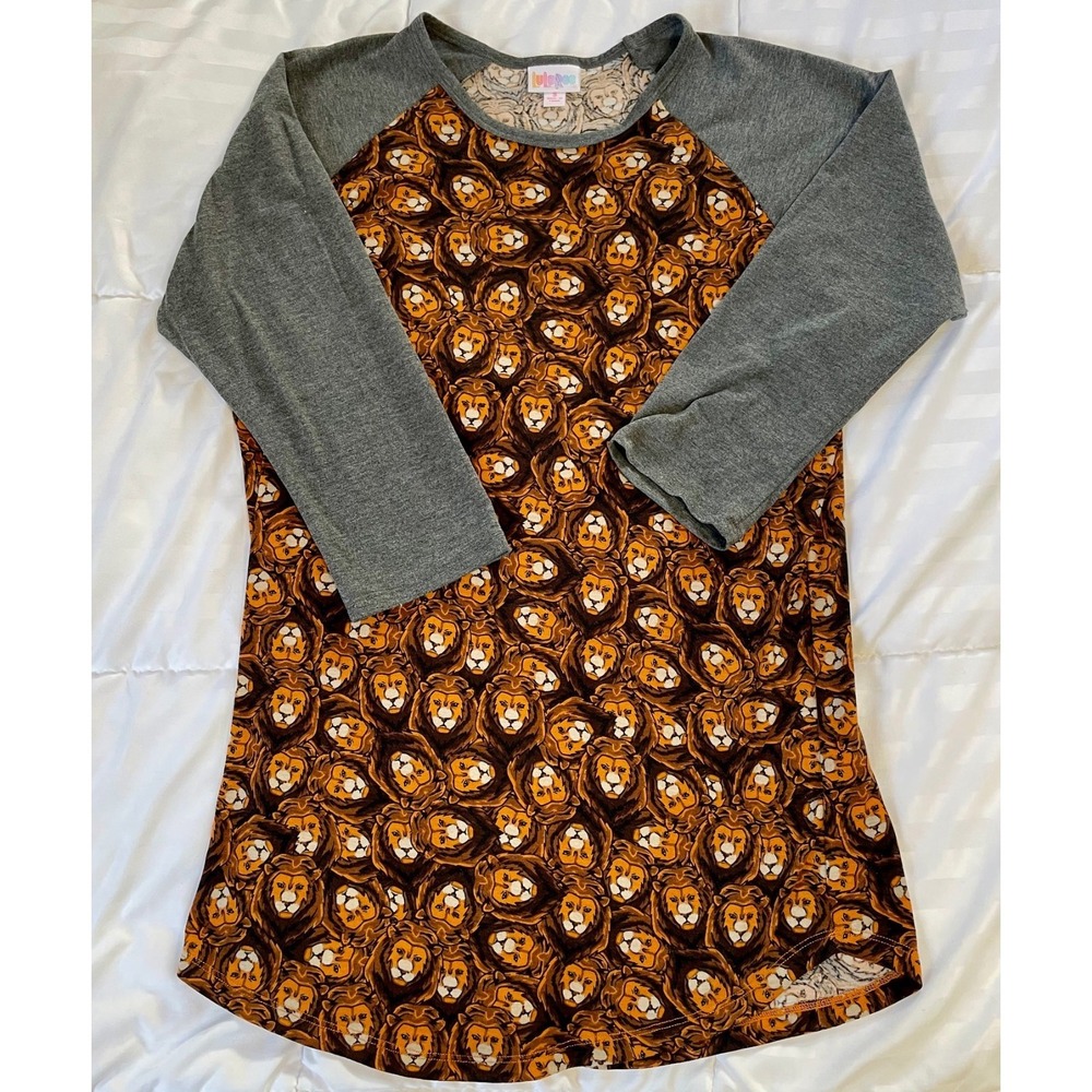 LulaRoe Randy Baseball Tee Raglan sleeves Lion/Cat Gray‎ Size small